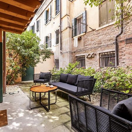 Ca' San Carlo Residence By Wonderful Italy 威尼斯 外观 照片